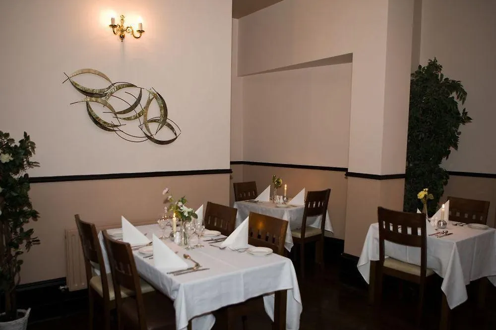 ***  The Gateway Hotel Swinford Ireland