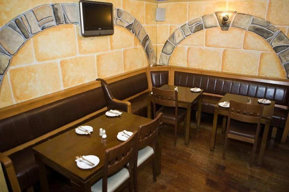 The Gateway Hotel Swinford