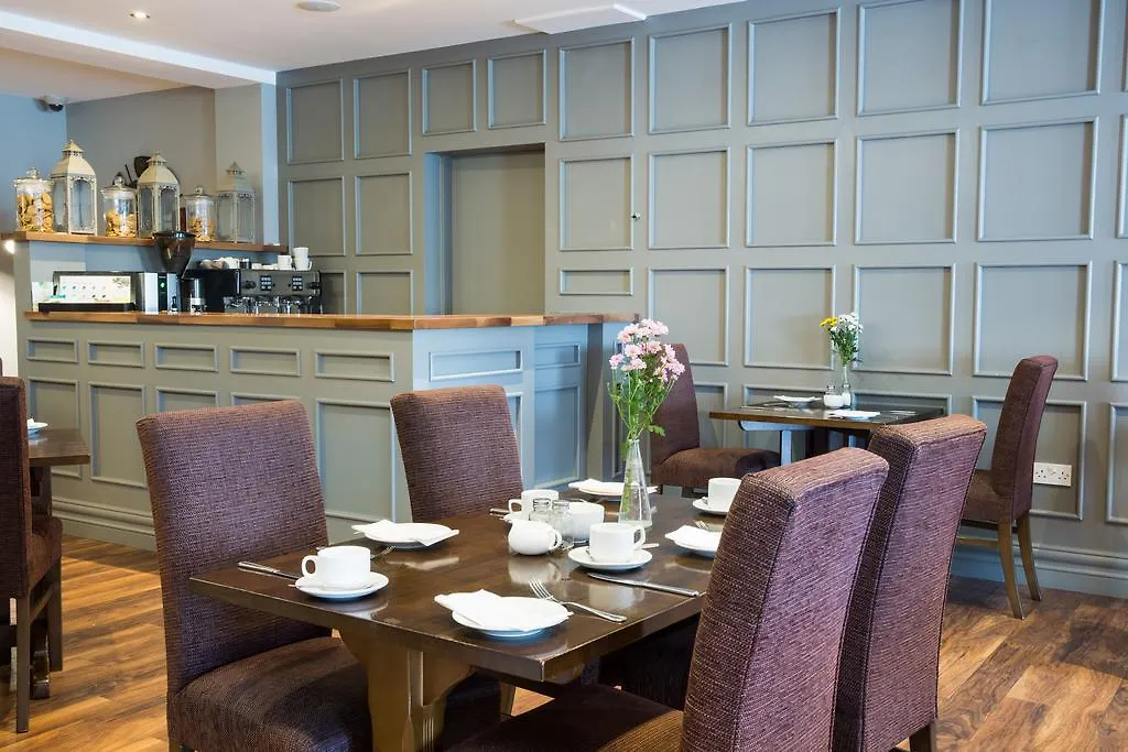 The Gateway Hotel Swinford 3*,