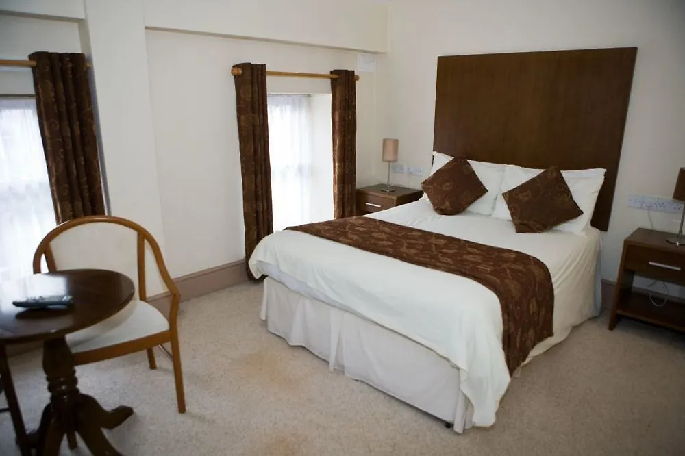 The Gateway Hotel Swinford
